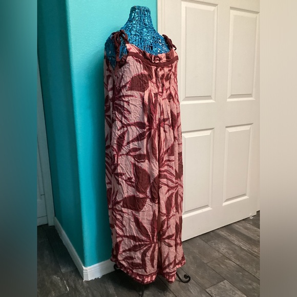 Sangria Palm Tie Shoulder Caftan - Picture 6 of 10